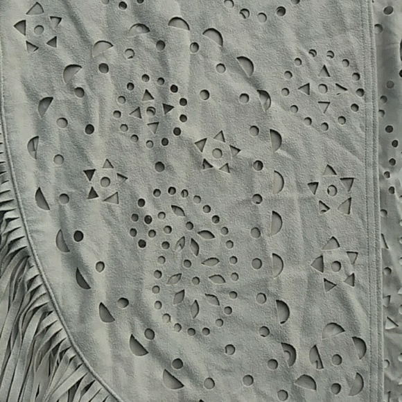 Fring Vest - Picture 2 of 3